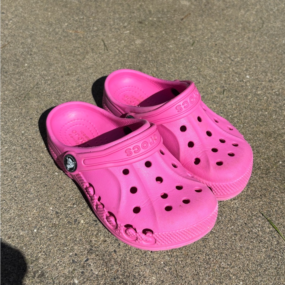 CROCS Kids Clog in Hot Pink